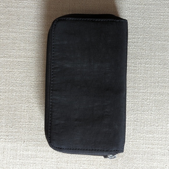 Kipling Wallet - Picture 2 of 4